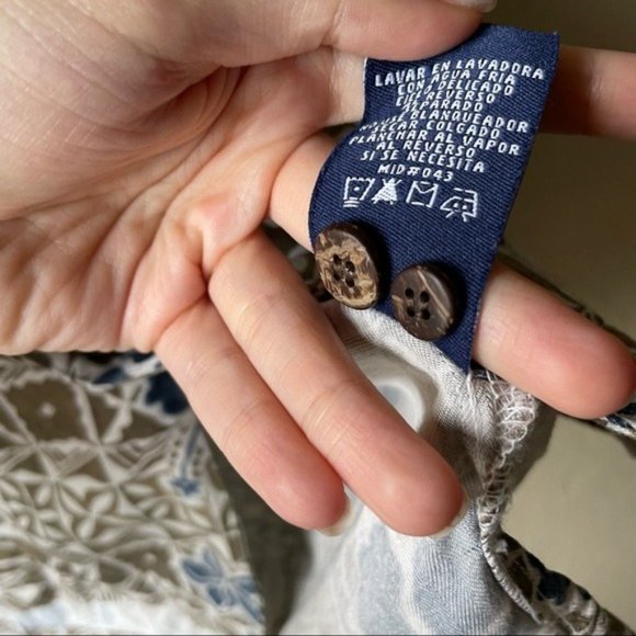 SOLD Caribbean Hawaiian floral print Button Down short sleeve shirt - Picture 5 of 7